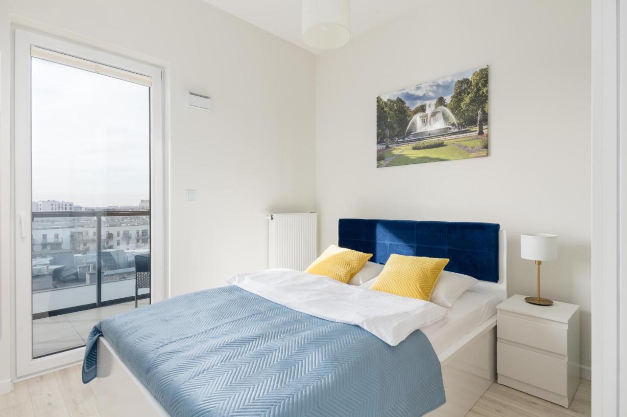 Wola Chic Blue Apartment วอร์ซอ ภายนอก รูปภาพ