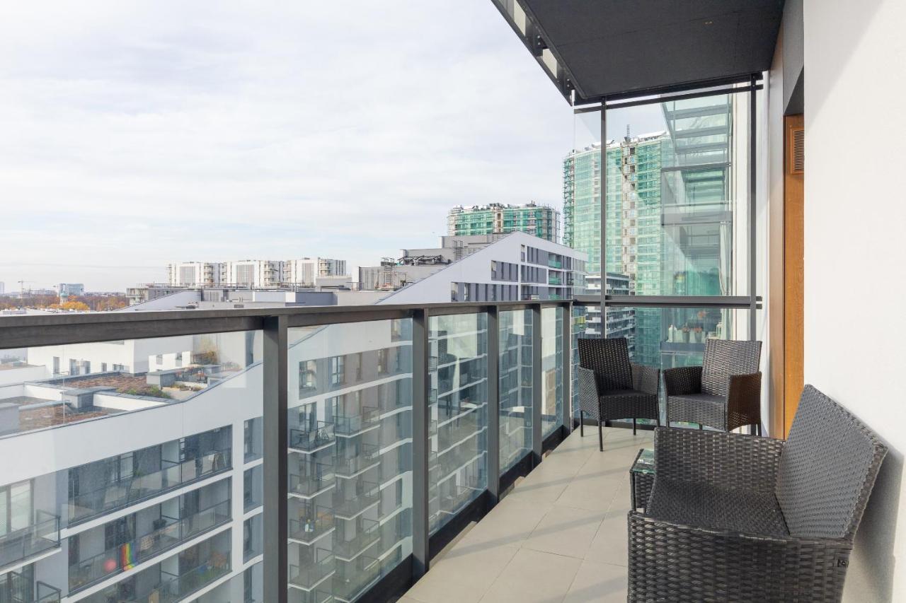 Wola Chic Blue Apartment วอร์ซอ ภายนอก รูปภาพ